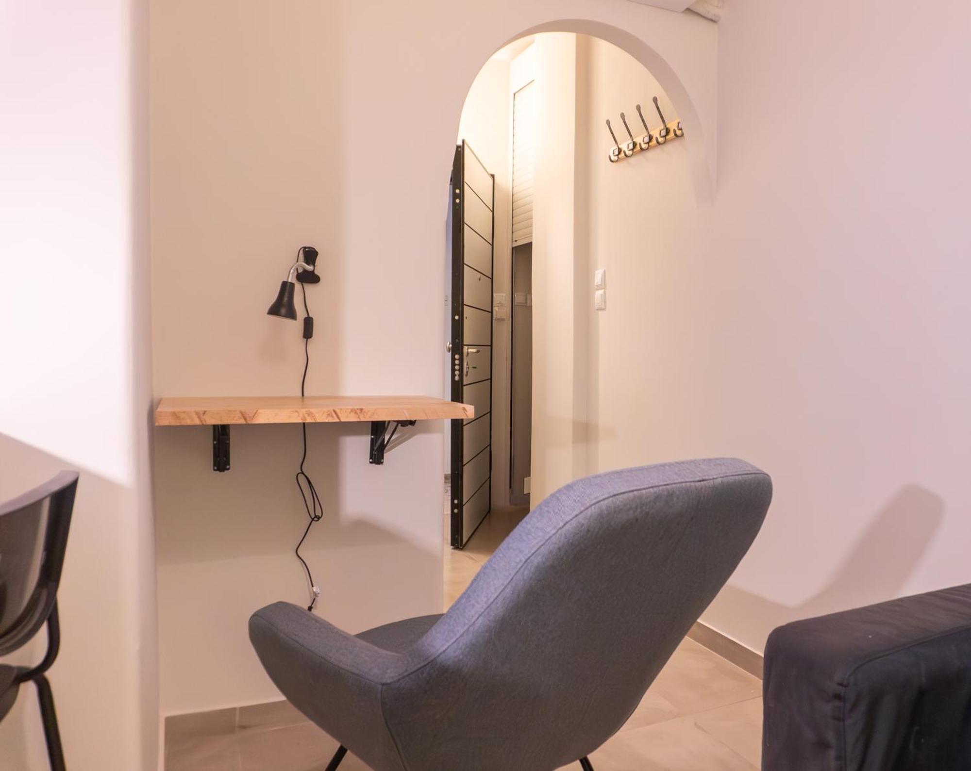 50 Steps Metro Kato Patisia Renovated Athens Apt Extérieur photo